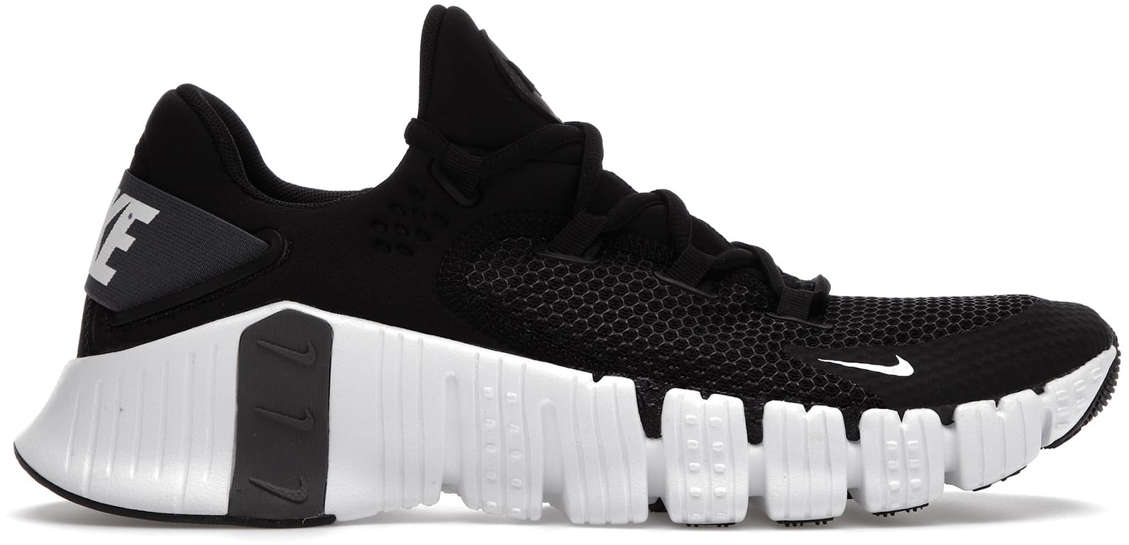 Metcon 4 white and black clearance