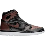 Air Jordan 1 WMNS Retro High OG "Fearless"