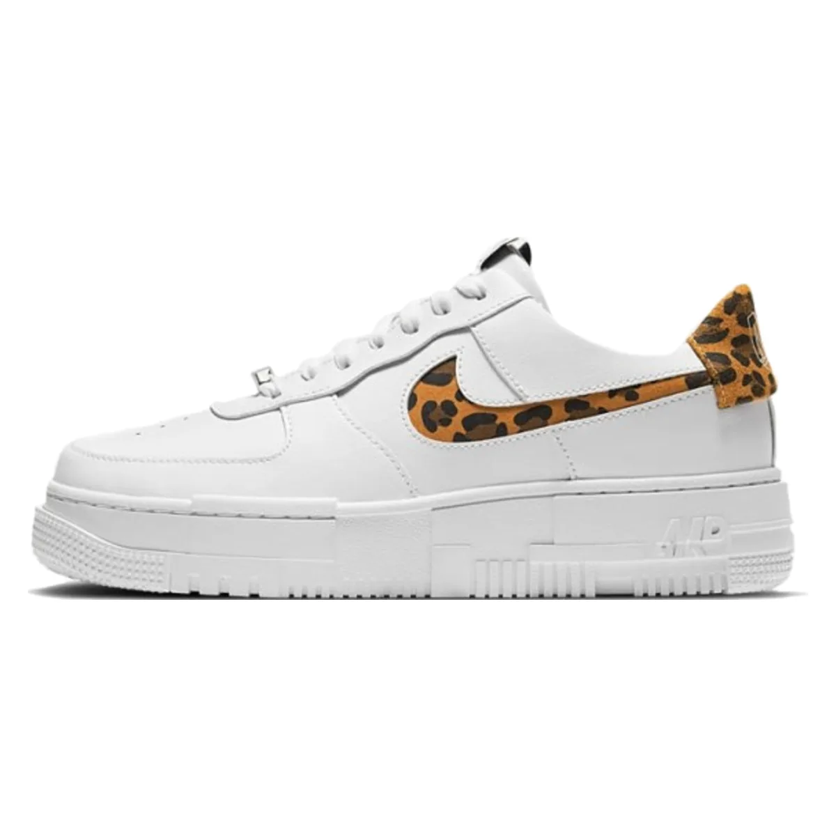 Nike WMNS Air Force 1 Low Pixel SE "Leopard"