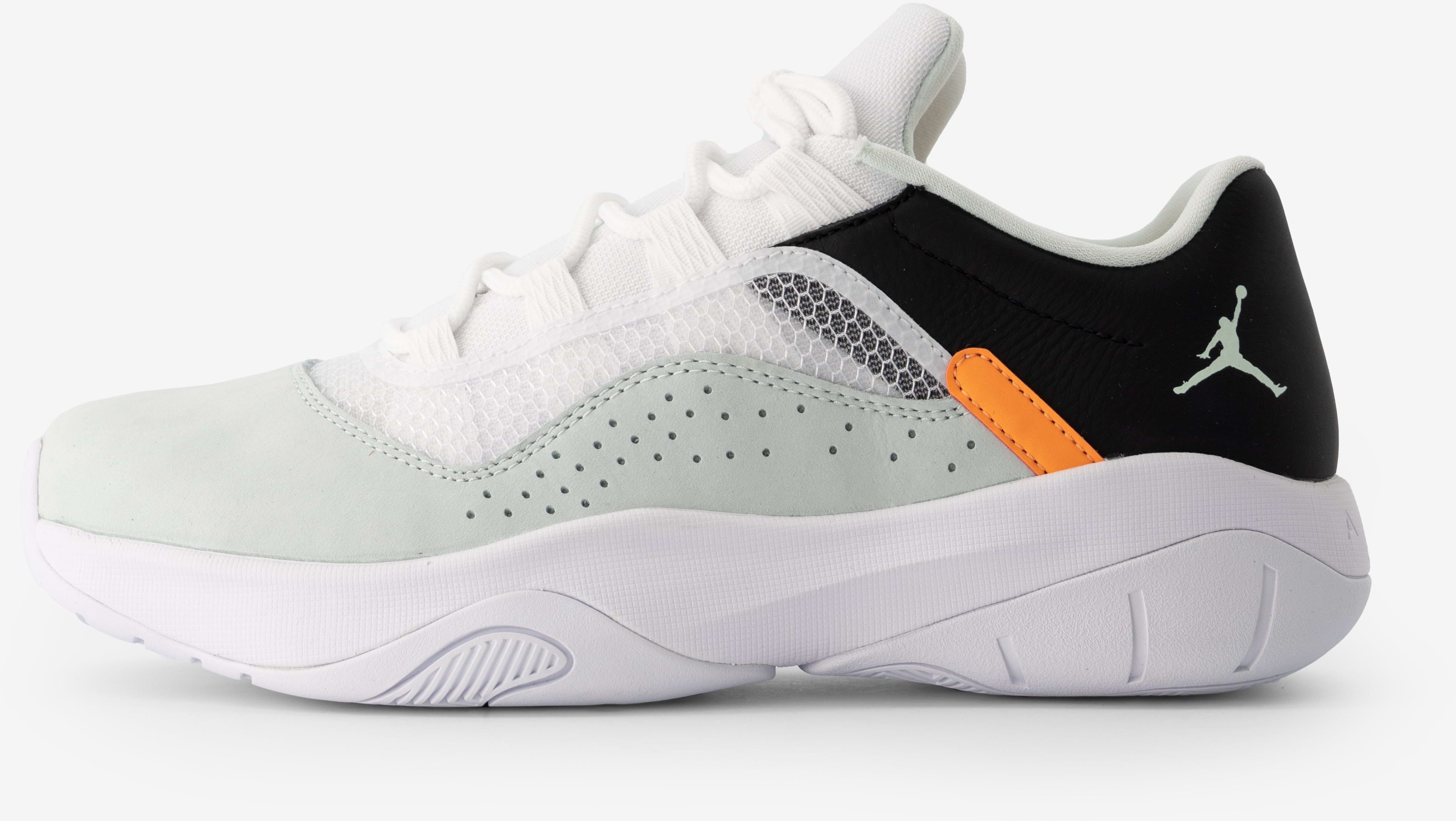 Jordan 11 CMFT Low Barely Green