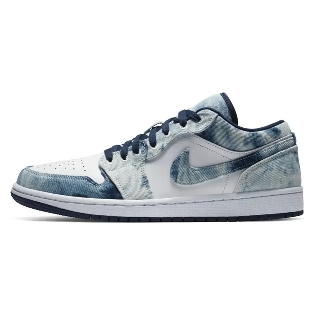 Air Jordan 1 Low SE "Washed Denim"