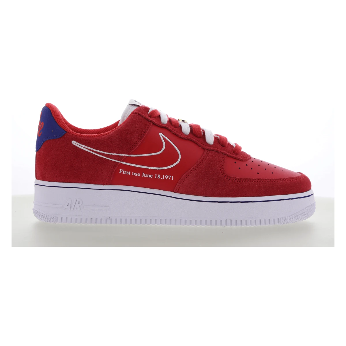 Nike Air Force 1 07 LV8 University Red - First Use