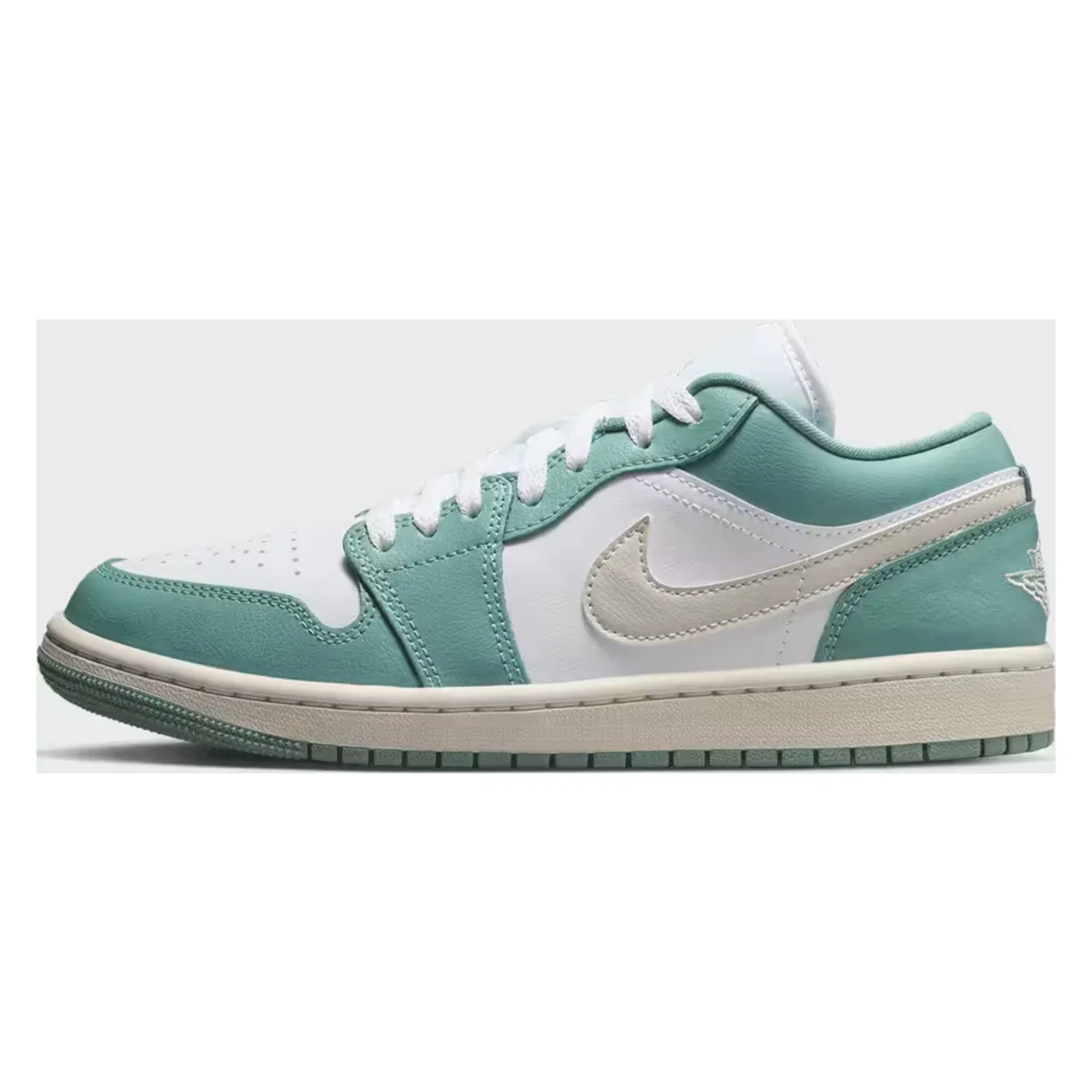 Air Jordan 1 Low Wmns "White Cannon"