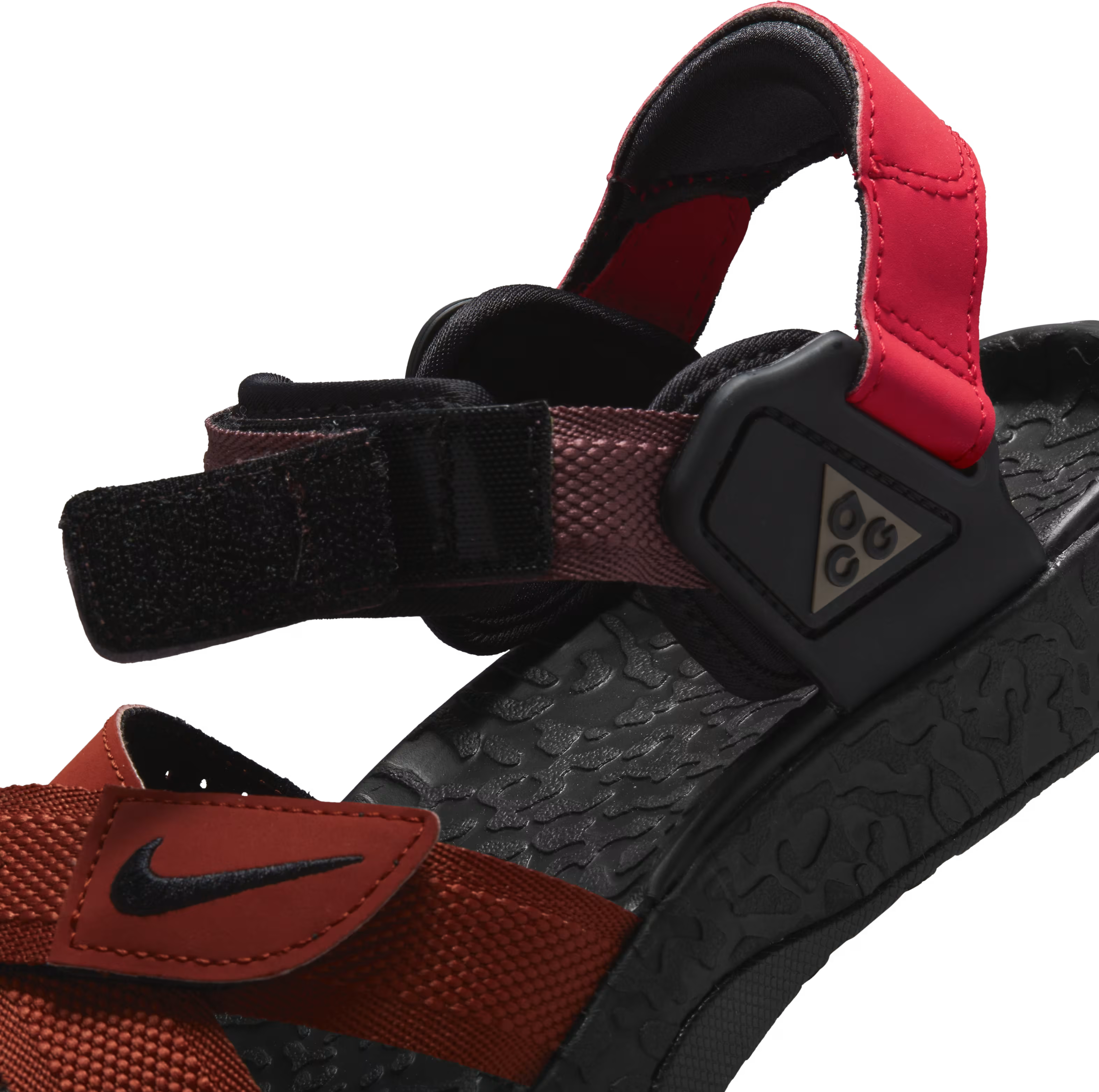 Nike ACG Air Deschutz Redstone