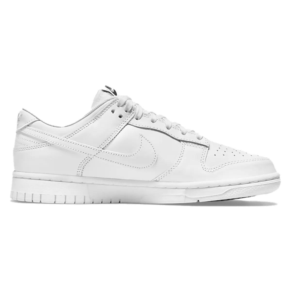 Nike Dunk Low "Triple White"