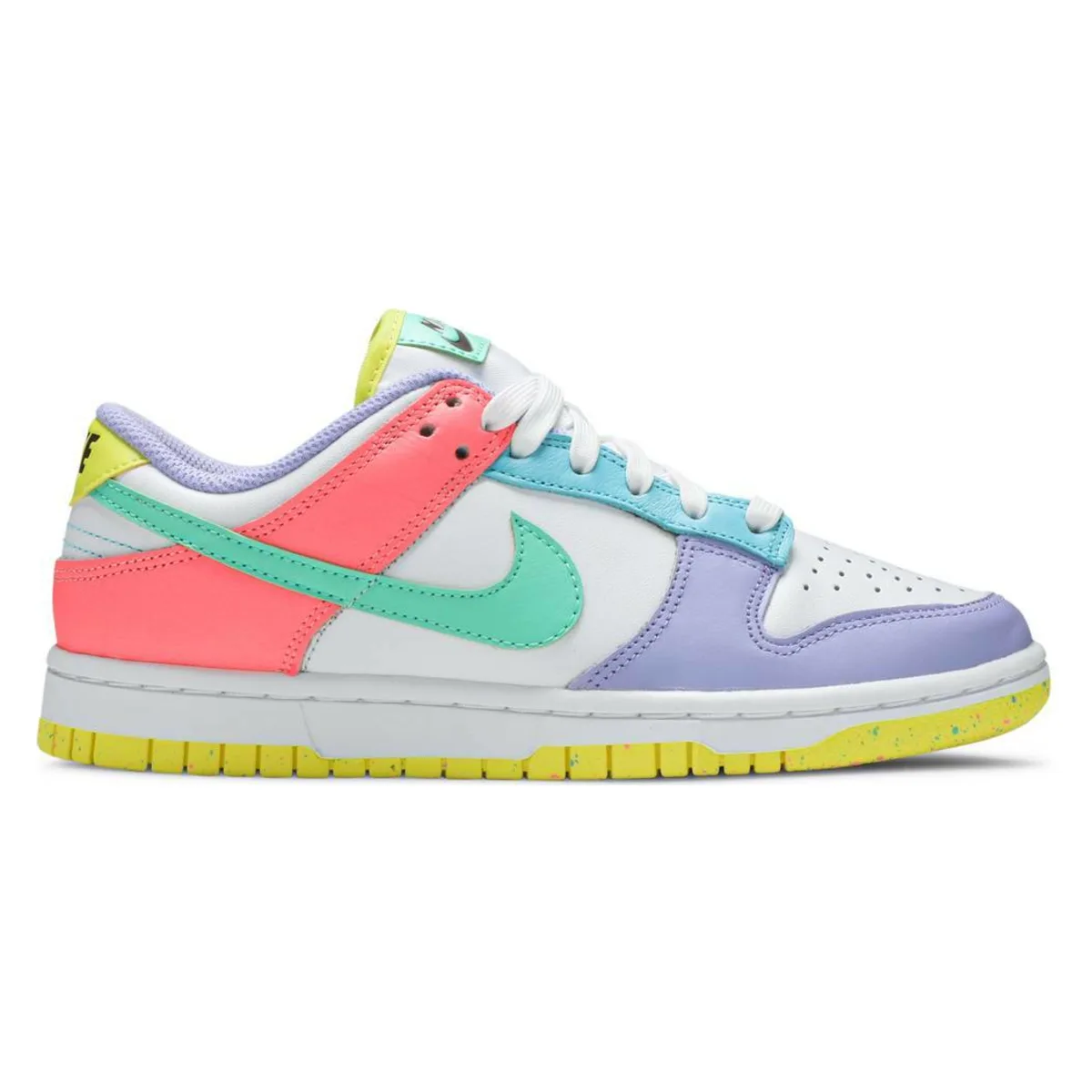 Nike Dunk Low SE WMNS "Easter"
