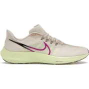Nike Air Zoom Pegasus 39 Red Plum Barely Volt