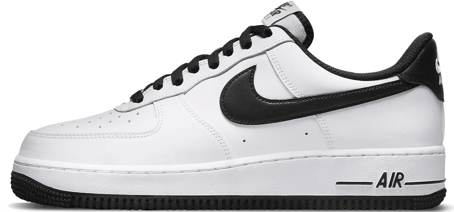 air force 1's white and black