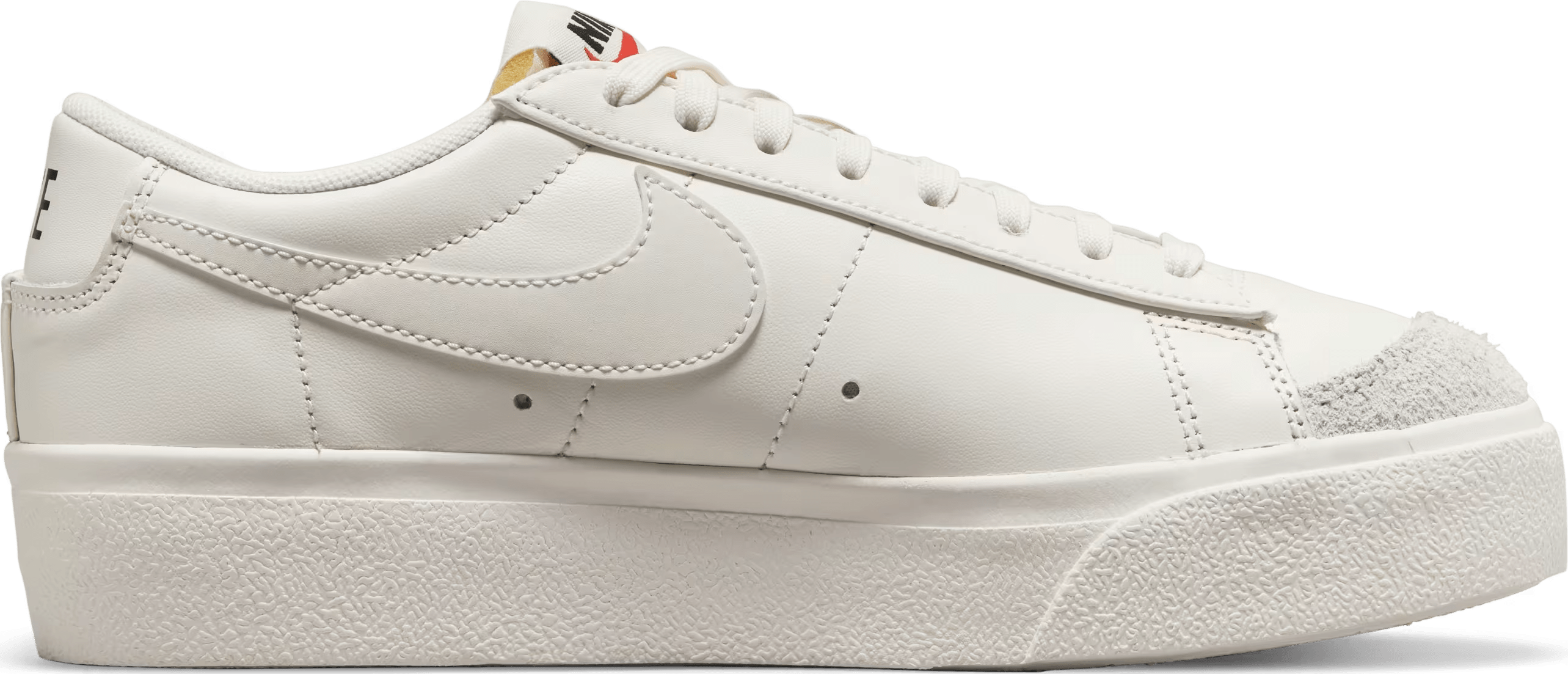 Nike Blazer Low Platform Wmns "Sail"
