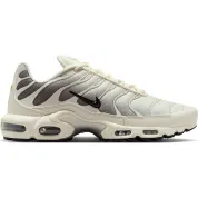 Nike Air Max Plus "Light Orewood Brown"
