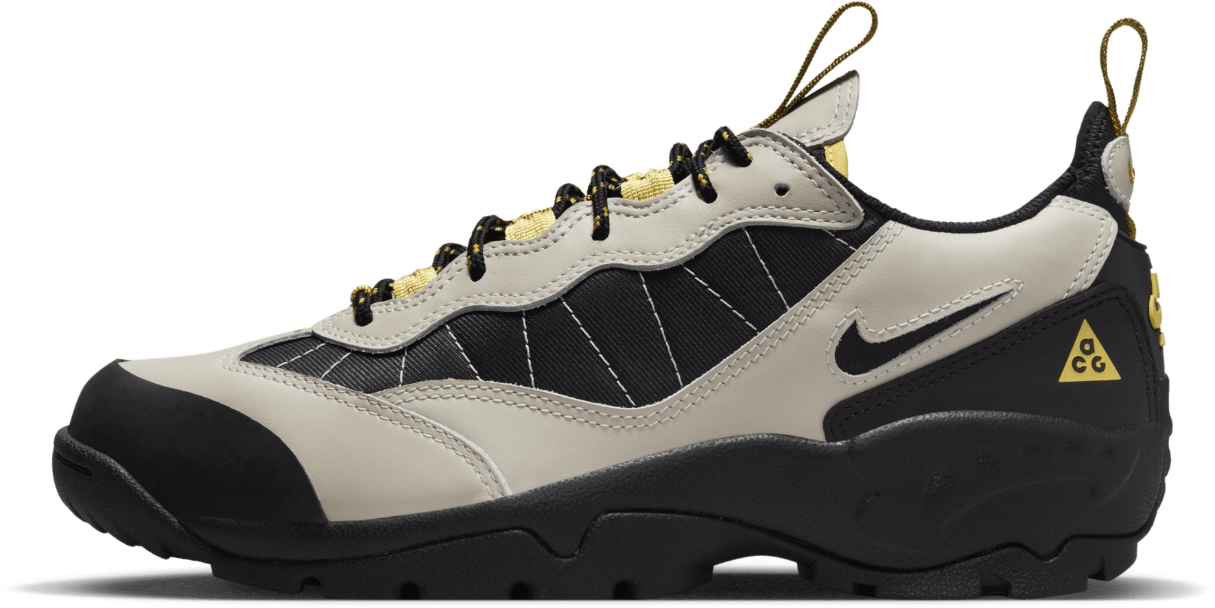 Nike ACG Air Mada Low Light Bone Black Celery