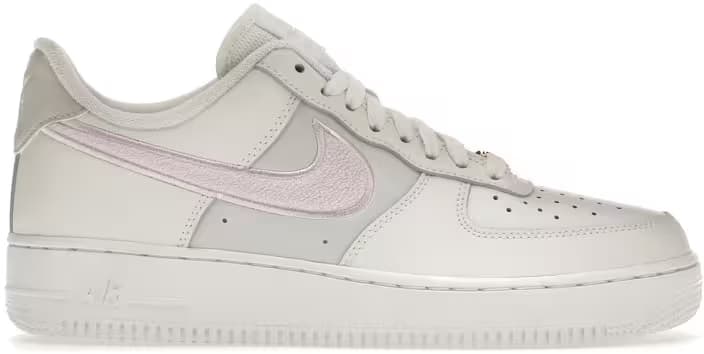 Nike Air Force 1 '07 "Regal Pink"