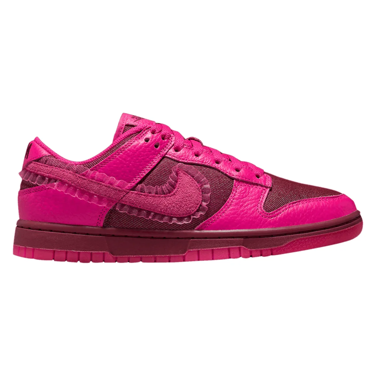 Nike Dunk Low WMNS "Valentine's Day"