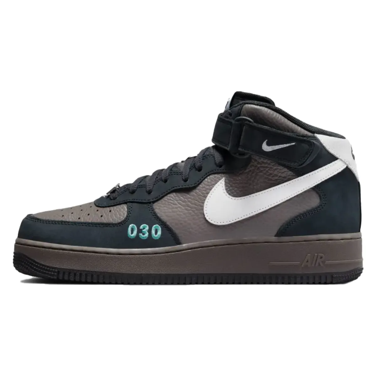Nike Air Force 1 Mid "Berlin"