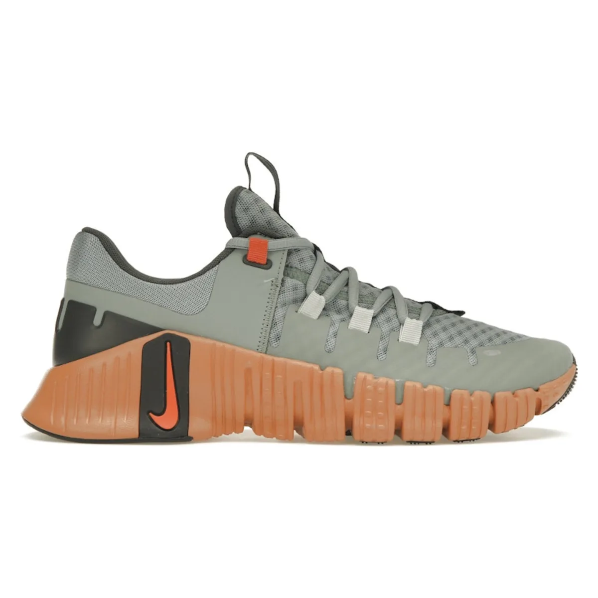 Nike Free Metcon 5 Mica Green Campfire Orange