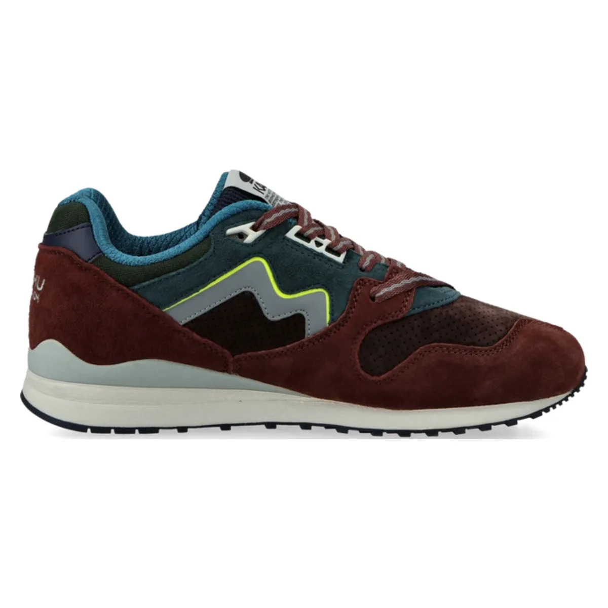 Karhu Synchron Classic "Cappuccino"