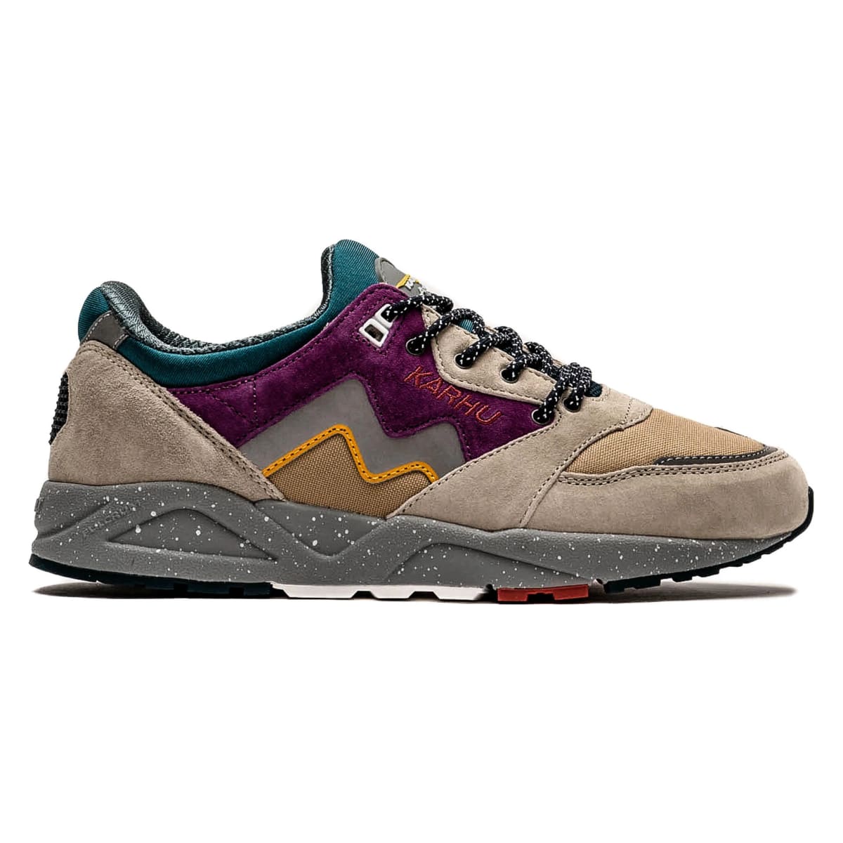 Karhu Aria 95 "Mulberry"