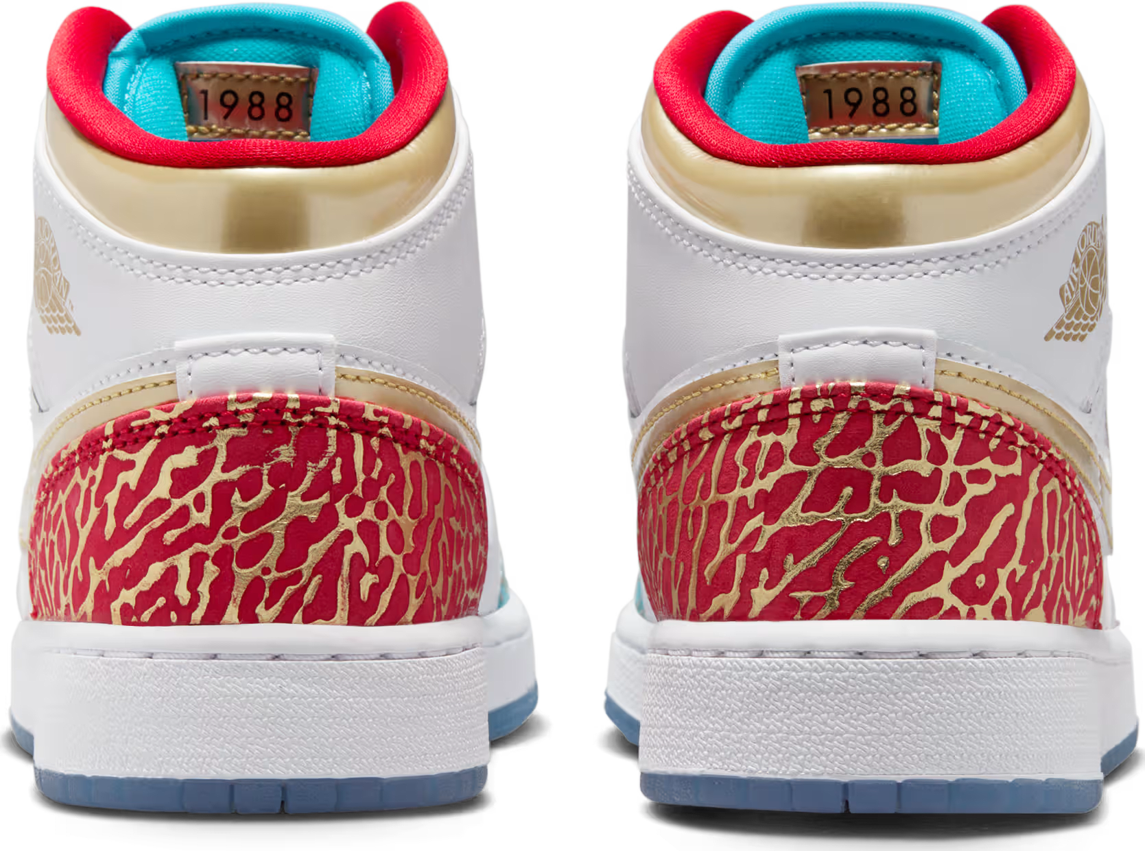 Air Jordan 1 Mid GS "UNC to Chicago"