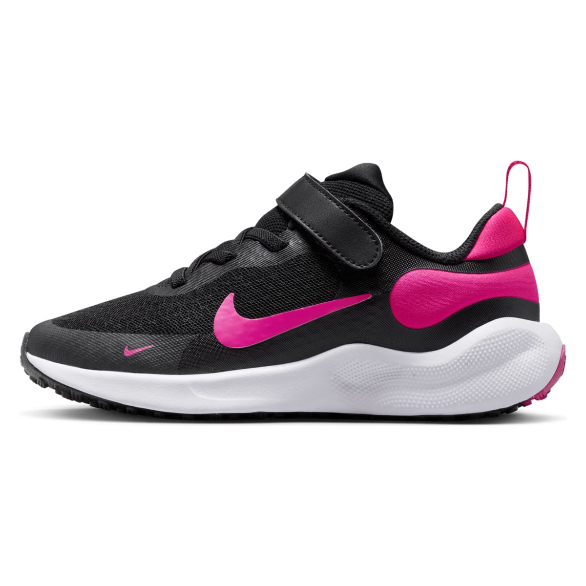 Nike Revolution 7