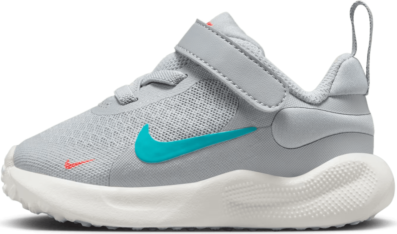 Nike Revolution 7 Wolf Grey Bright Crimson Summit White Dusty Cactus (I)