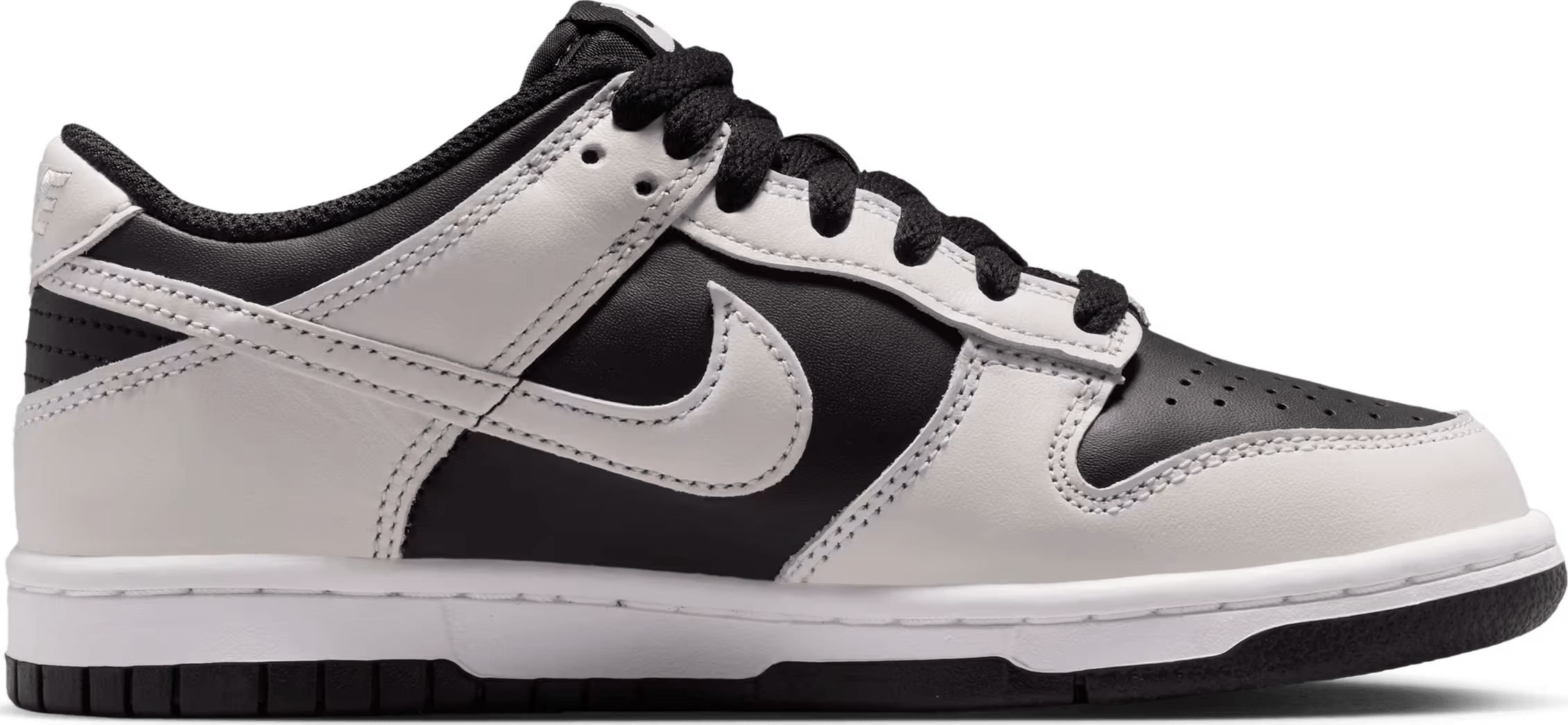 Nike Dunk Low GS "Black Platinum Tint"
