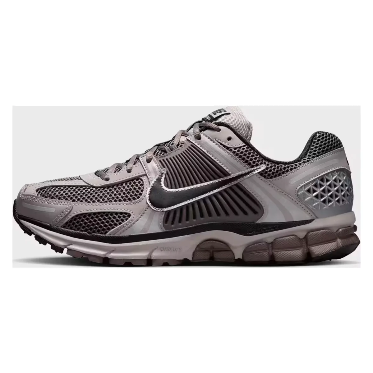 Nike Zoom Vomero 5 "College Grey Cave Stone"
