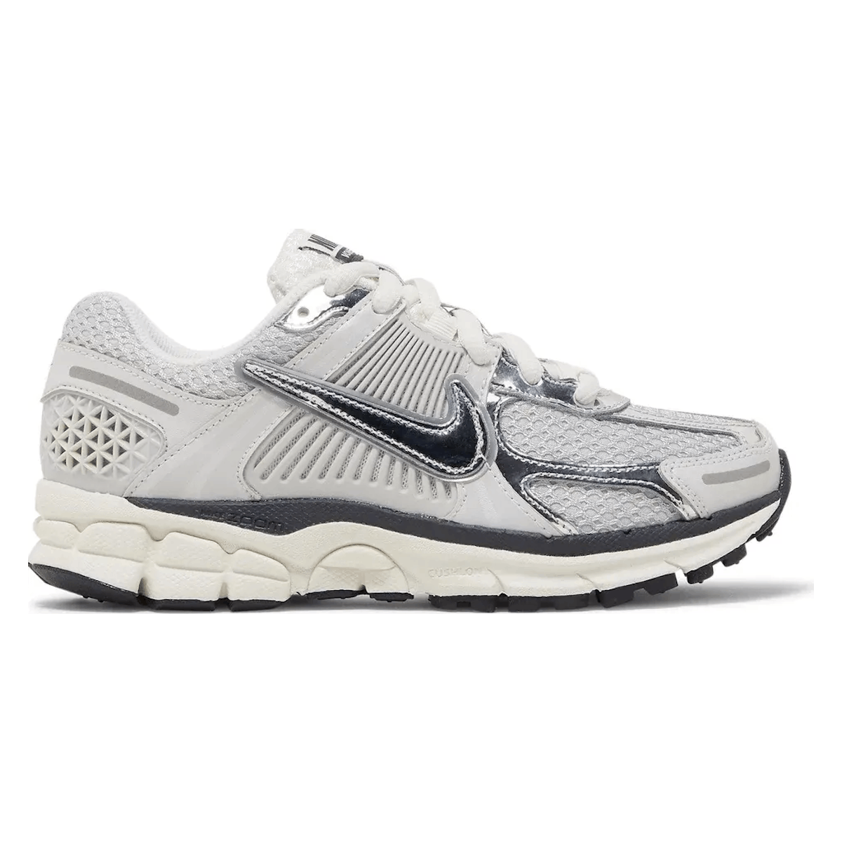 Nike Zoom Vomero 5 Wmns "Photon Dust and Metallic Silver"