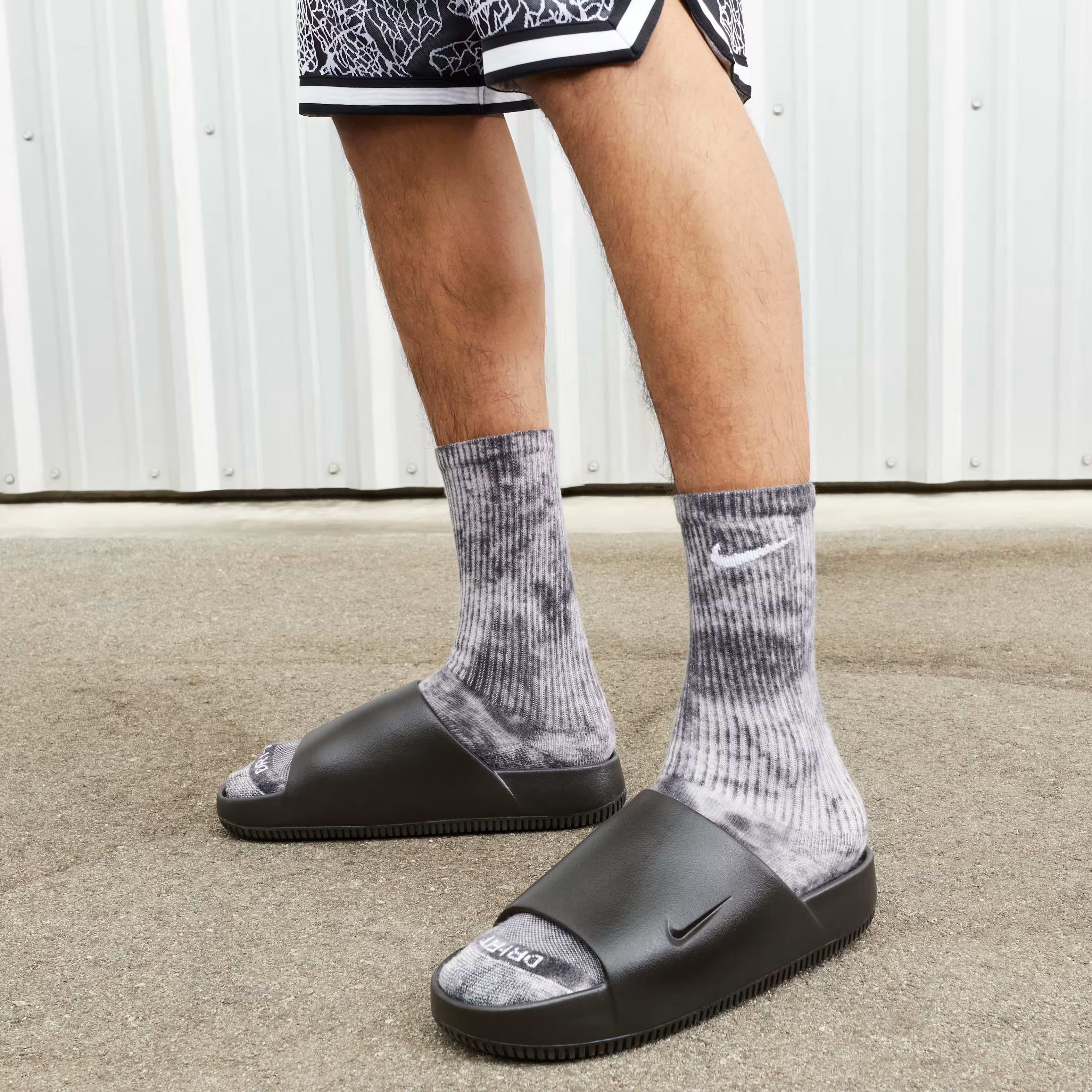 Nike Calm Slippers "Black"