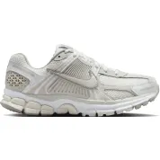 Nike Zoom Vomero 5 "Light Bone"