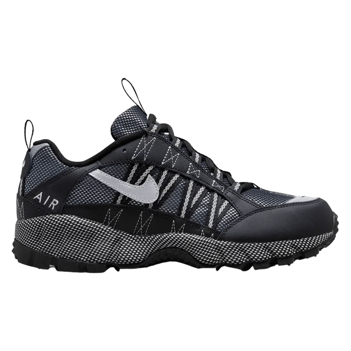 Nike Air Humara QS "Black Metallic Silver"