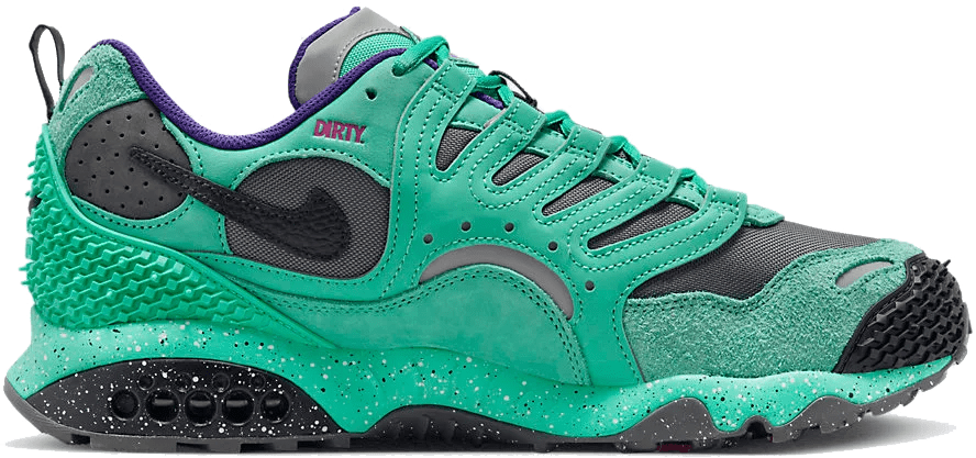 Undefeated x Nike Air Terra Humara "Light Menta"