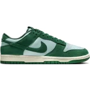 Nike Dunk Low Retro SE "Forest Green"