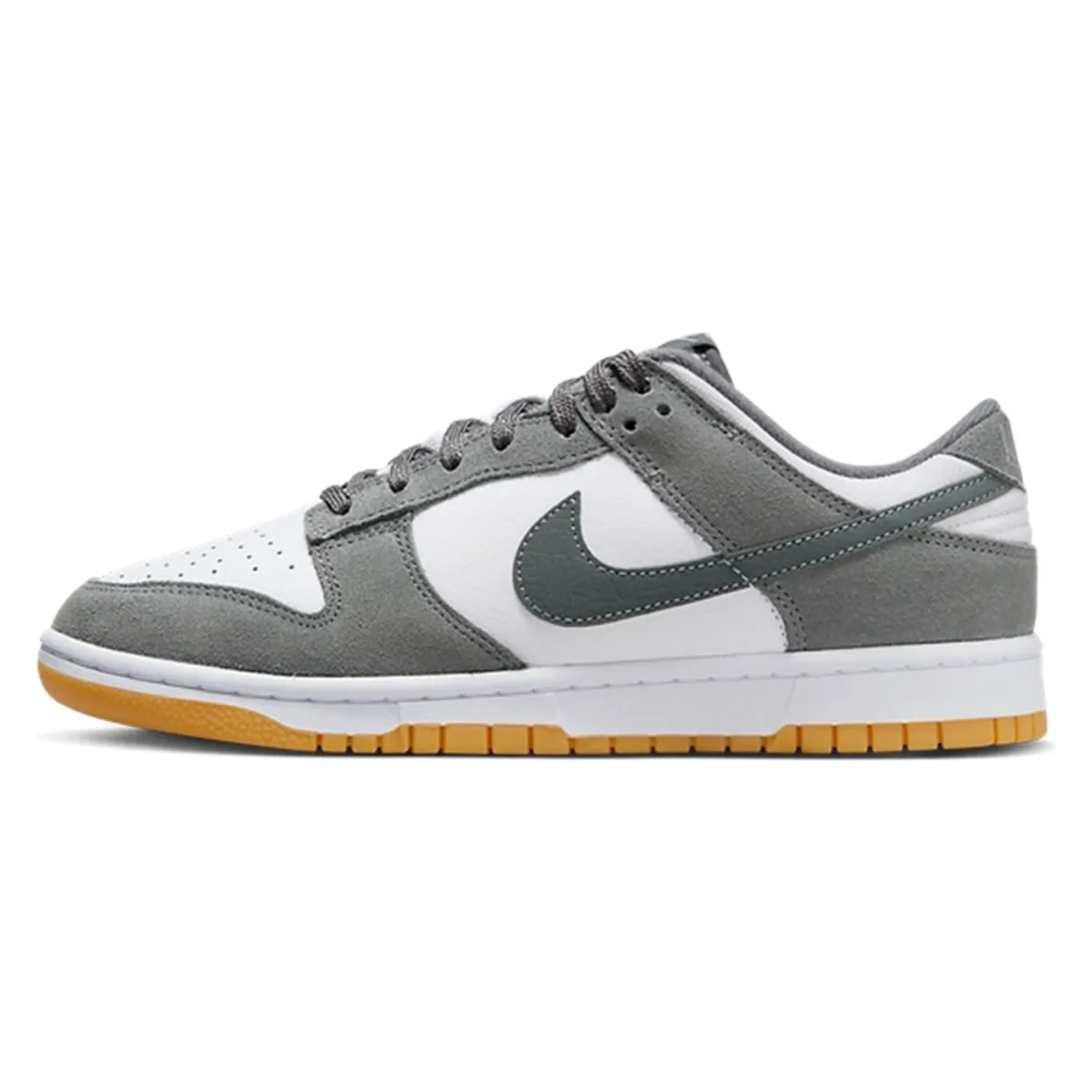 Nike Dunk Low "Smoke Grey Gum"