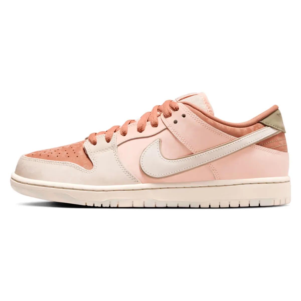 Nike SB Dunk Low Pro "Trocadéro Gardens"