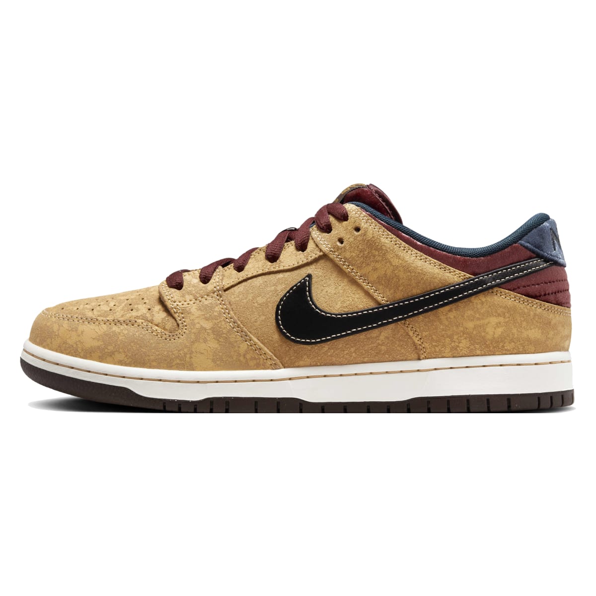 Nike SB Dunk Low Pro "City Of Cinema"