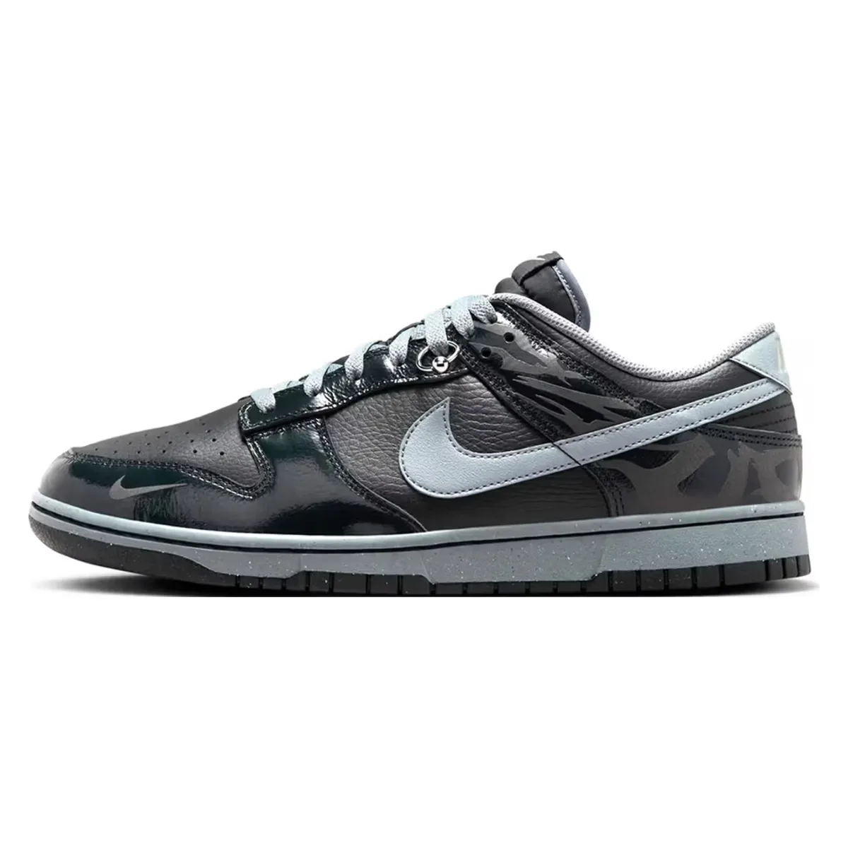 Nike Dunk Low Retro QS "Berlin"