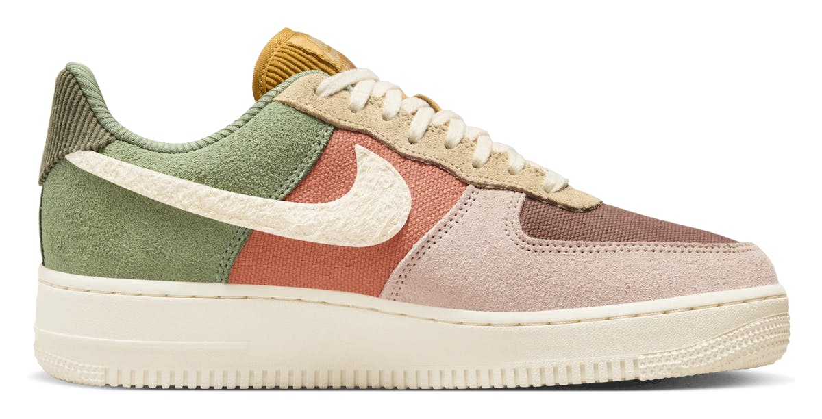 Nike Air Force 1 Lx Wmns "Oil Green Pale Ivory"
