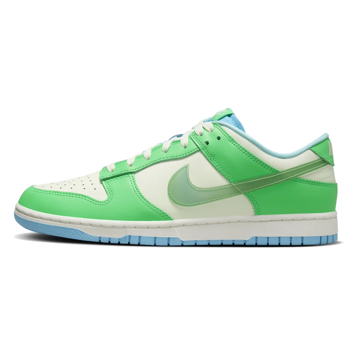 Nike Dunk Low "Aquarius Blue"