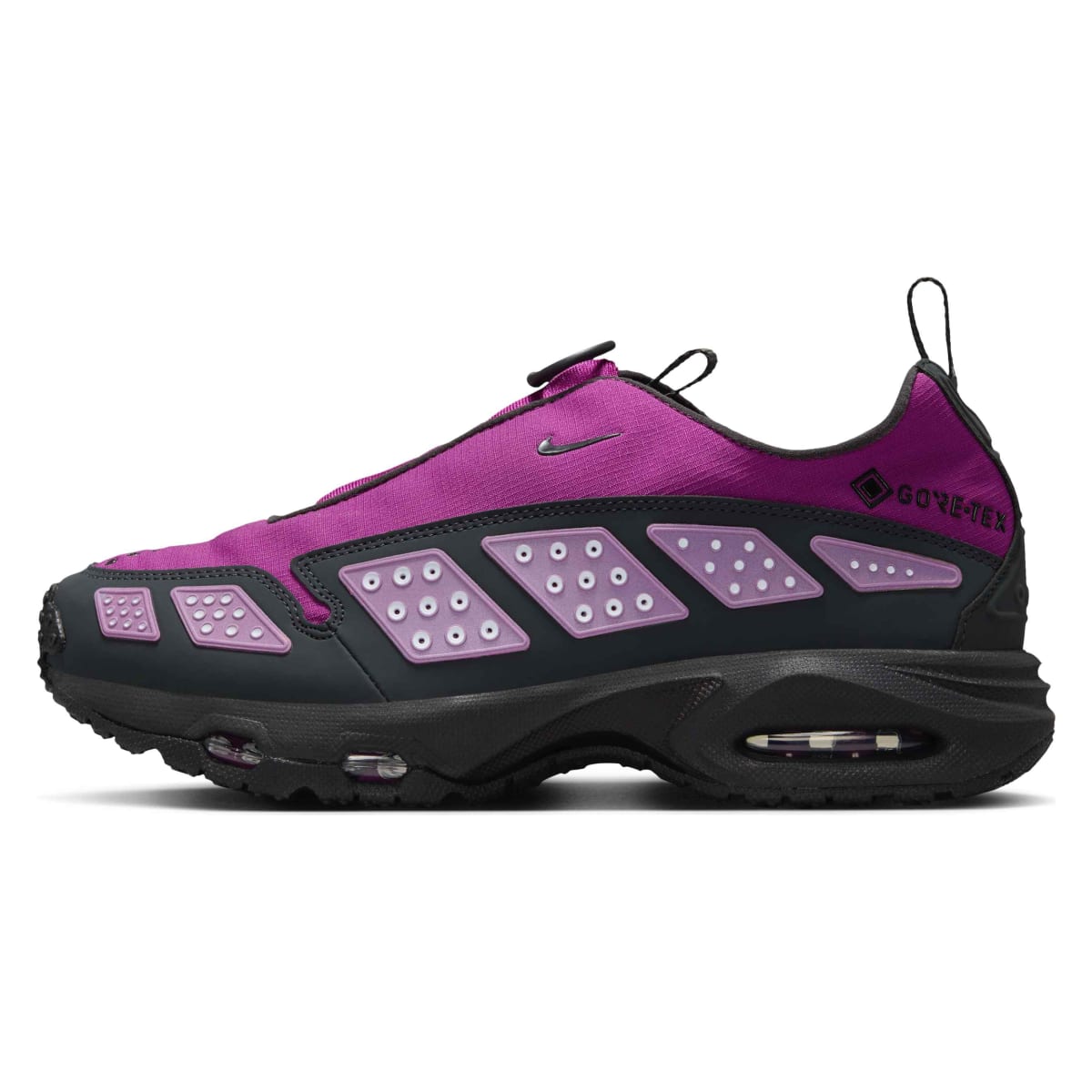 Nike Air Max SNDR Gore-Tex "Bold Berry"