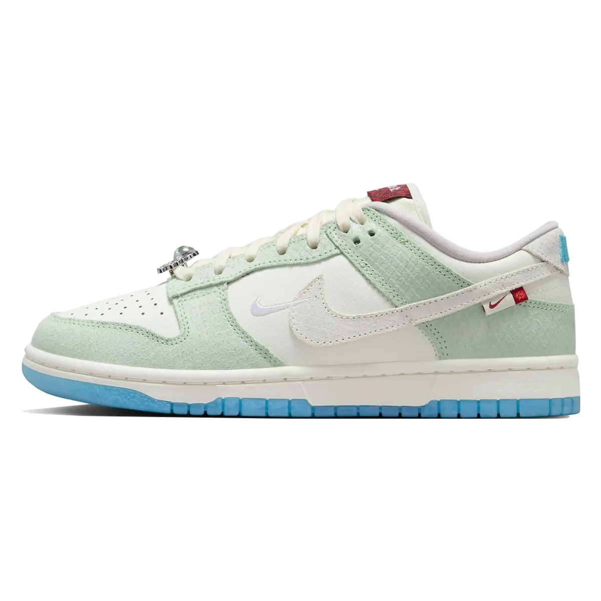 Nike Dunk Low LX "Just Do It"