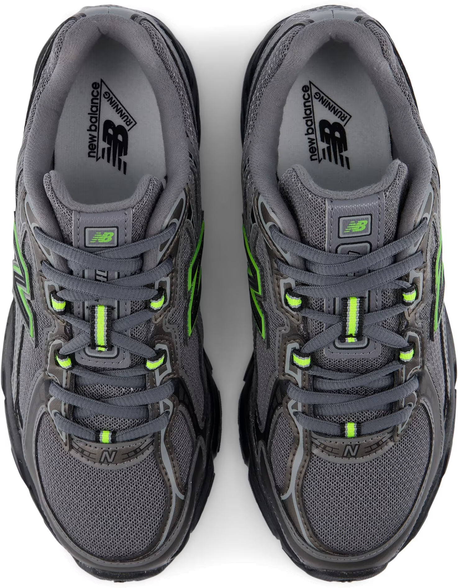 New Balance 740 Lace