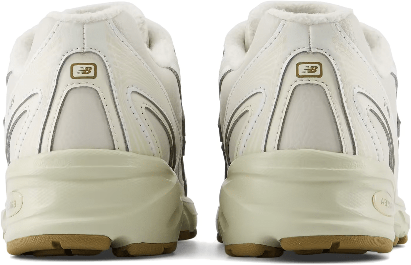 New Balance 740 Lace