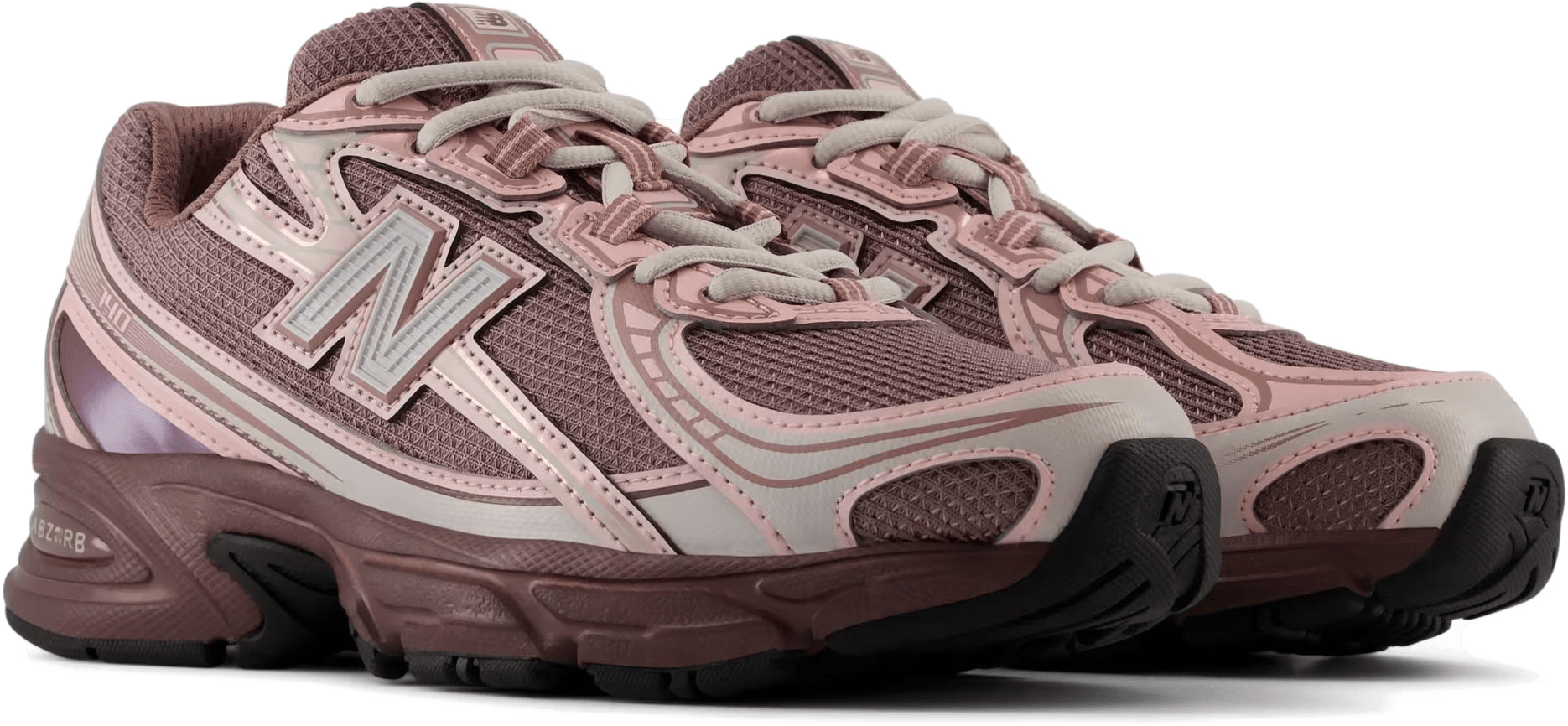 New Balance 740 Lace