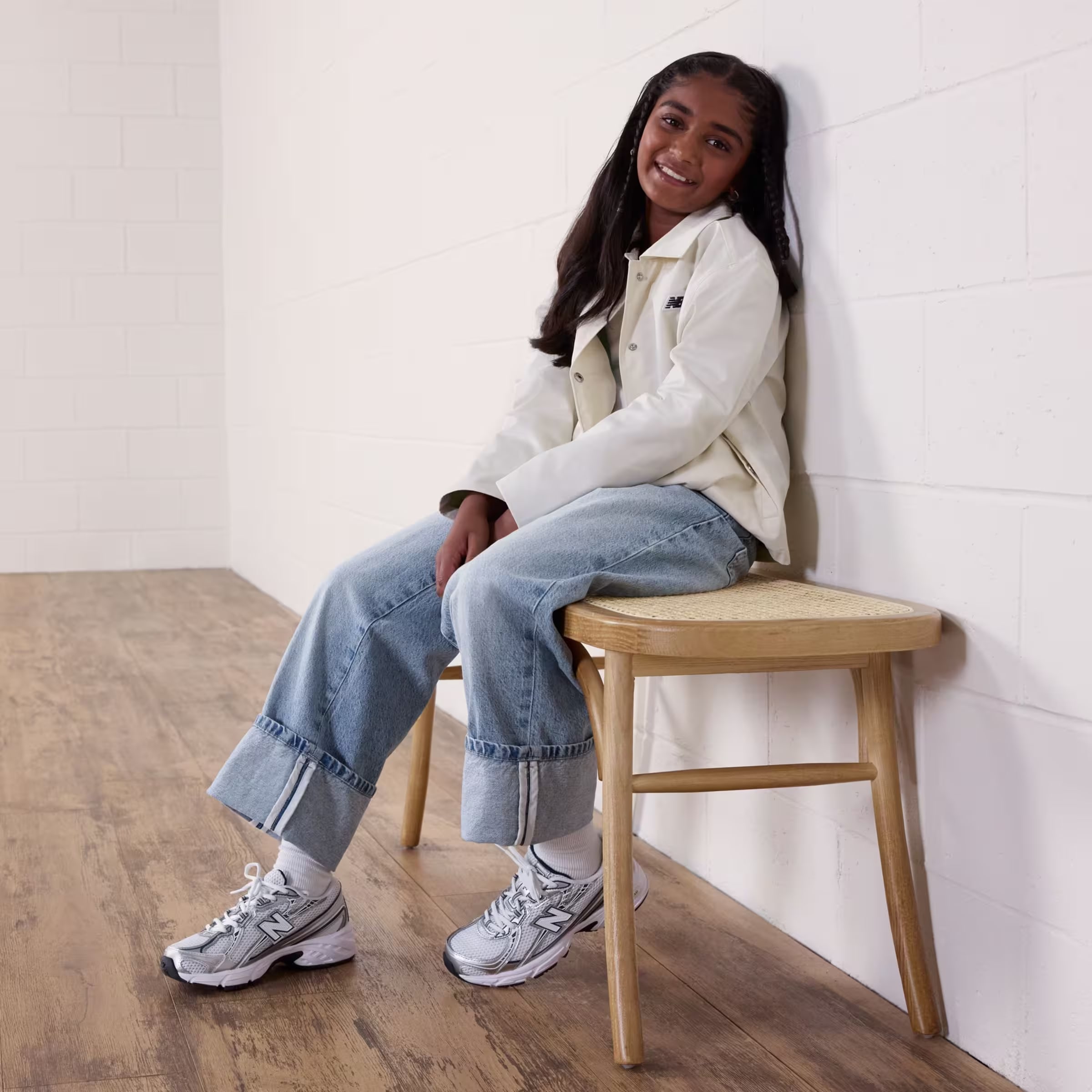 New Balance 740 Navy White (GS)