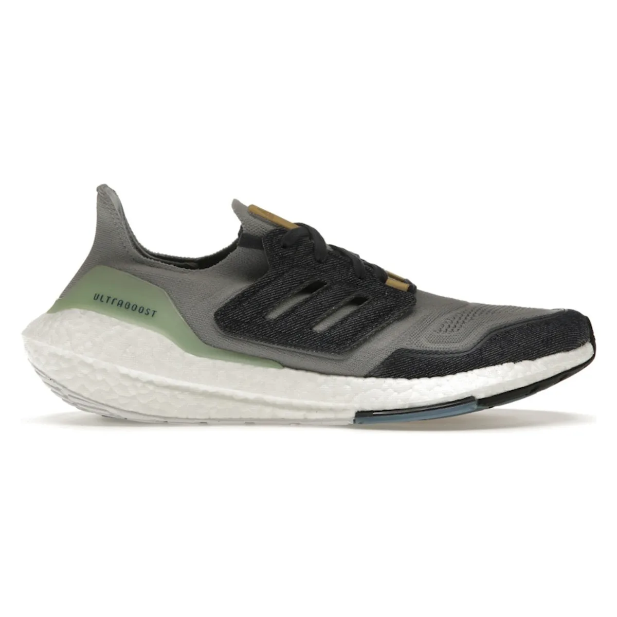 adidas Ultra Boost 22 Halo Silver