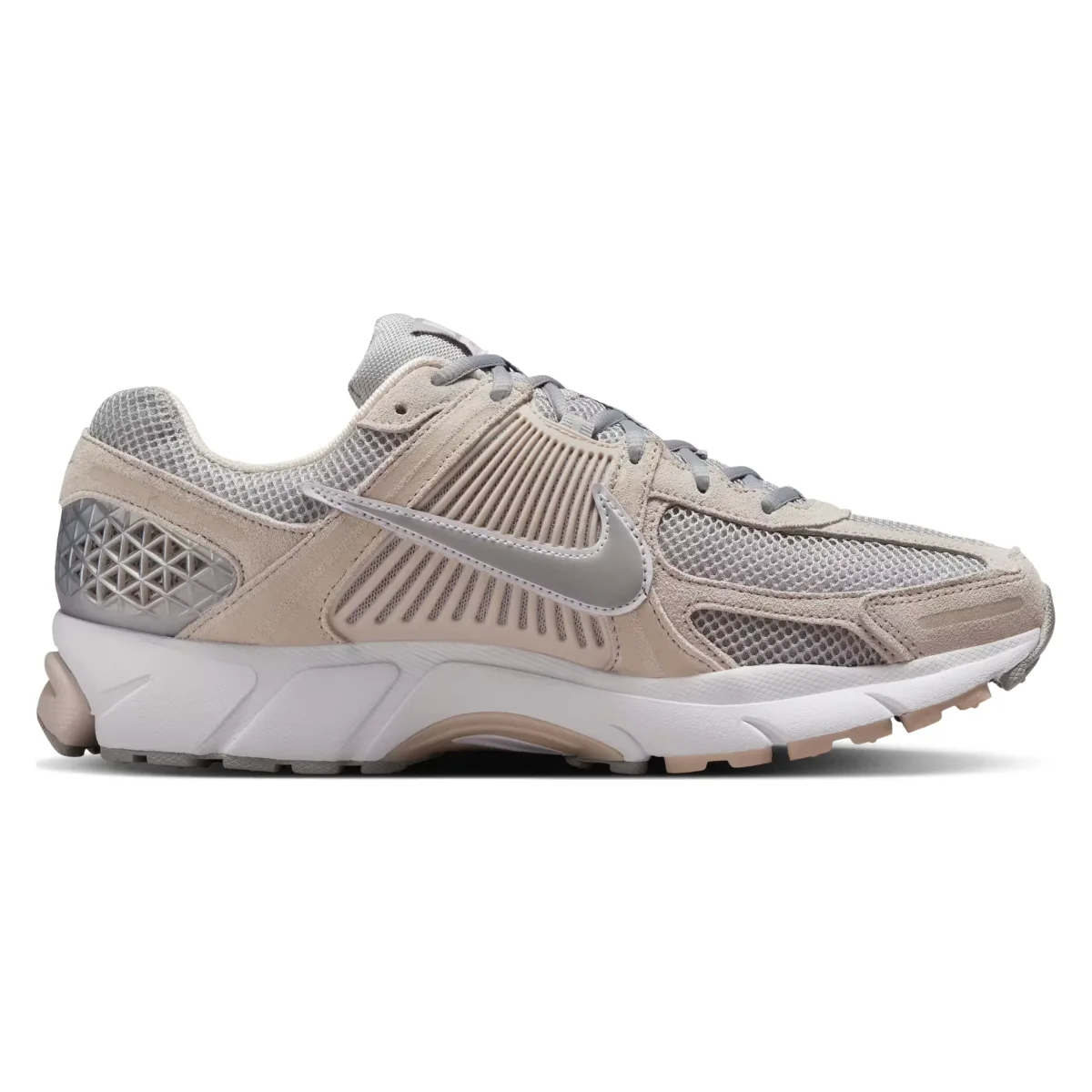 Nike Zoom Vomero 5 "Light Smoke Grey"