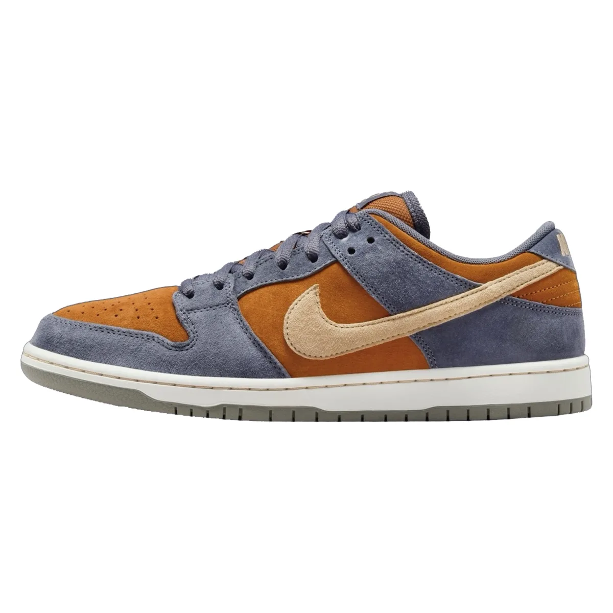 Nike SB Dunk Low Pro "Light Carbon"