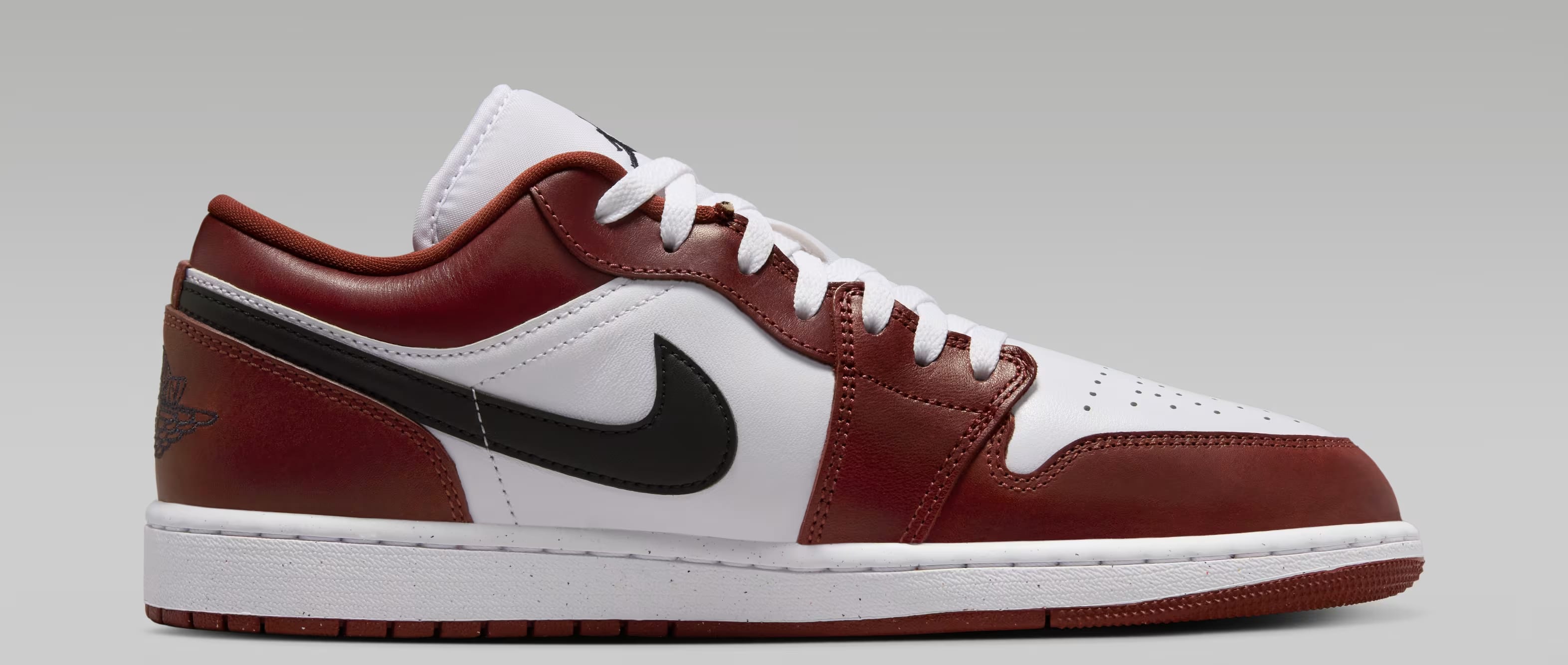 Air Jordan 1 Low SE "Dark Pony"