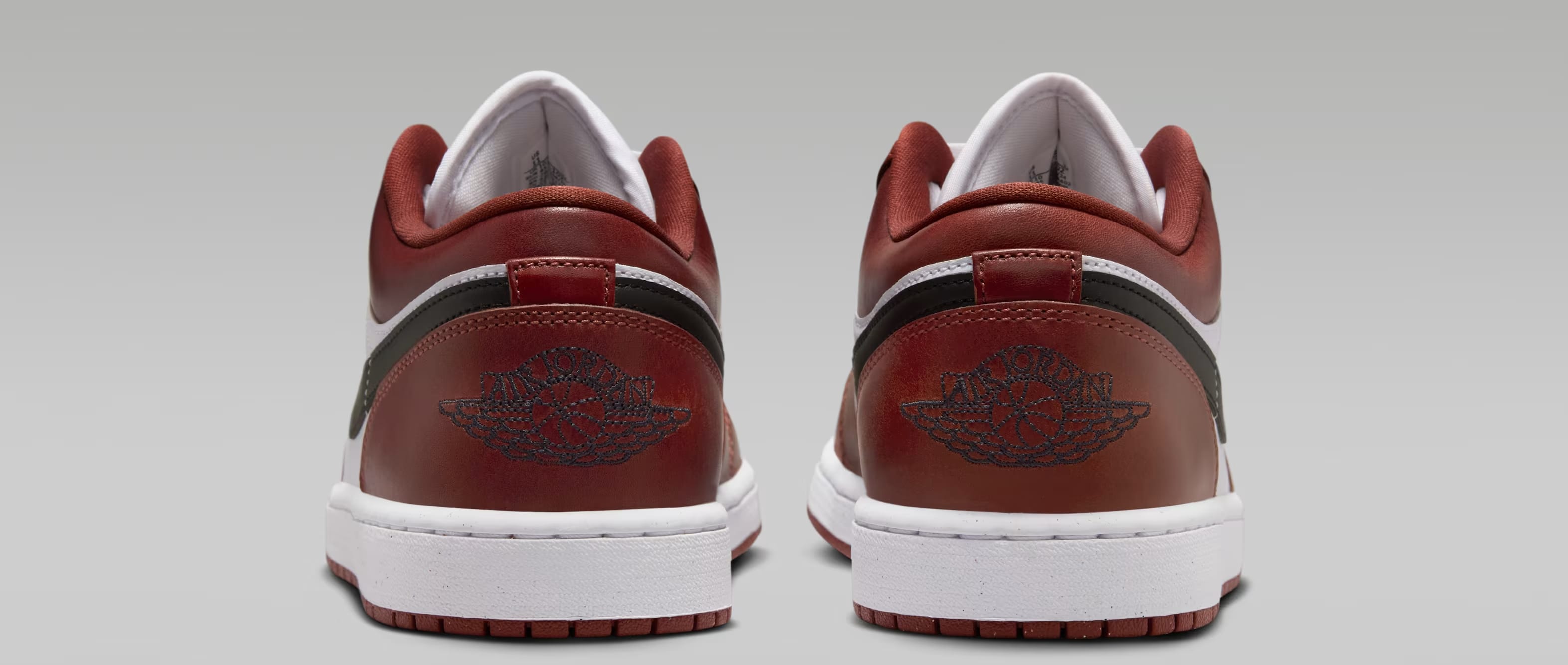 Air Jordan 1 Low SE "Dark Pony"