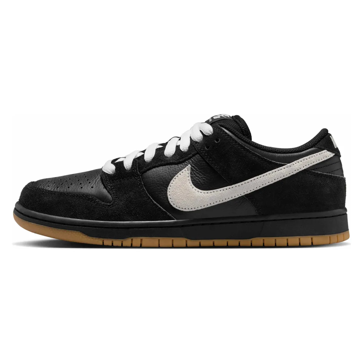 Nike SB Dunk Low Pro "Black and White"
